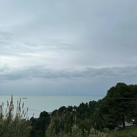 Sea View Hill Apartment